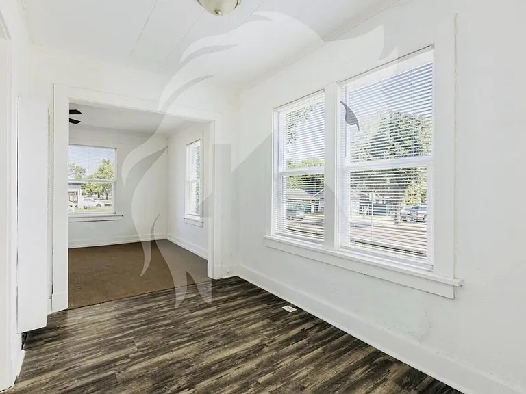 820 S 6th St #4 — Photo 21
