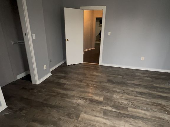 3rd image of 117 Court St #2