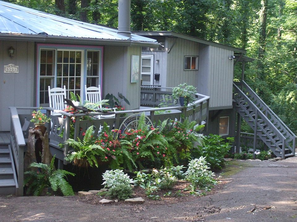 1st image of 5501 NE Westover Dr