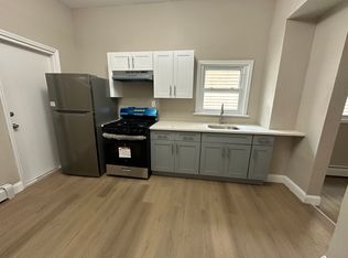 108 Franklin St #2B, Elizabethport, NJ 07206