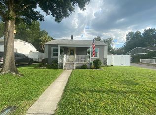 923 E Giddens Ave, Tampa, FL 33603