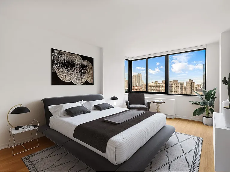 200 W 60th St #28D — Photo 6
