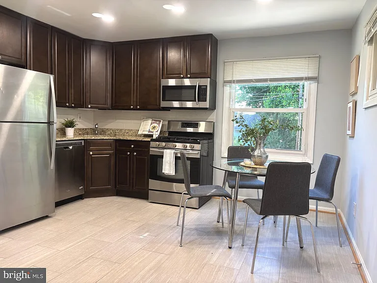 5702 Denfield Rd — Photo 10