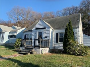 17 Richard St, Ansonia, CT 06401