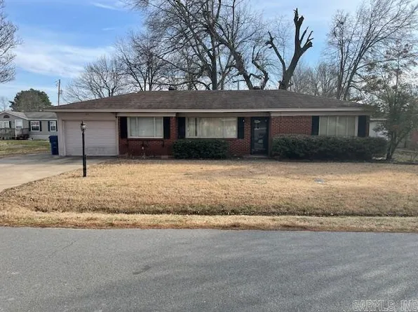 613 E 4th St, Carlisle, AR 72024