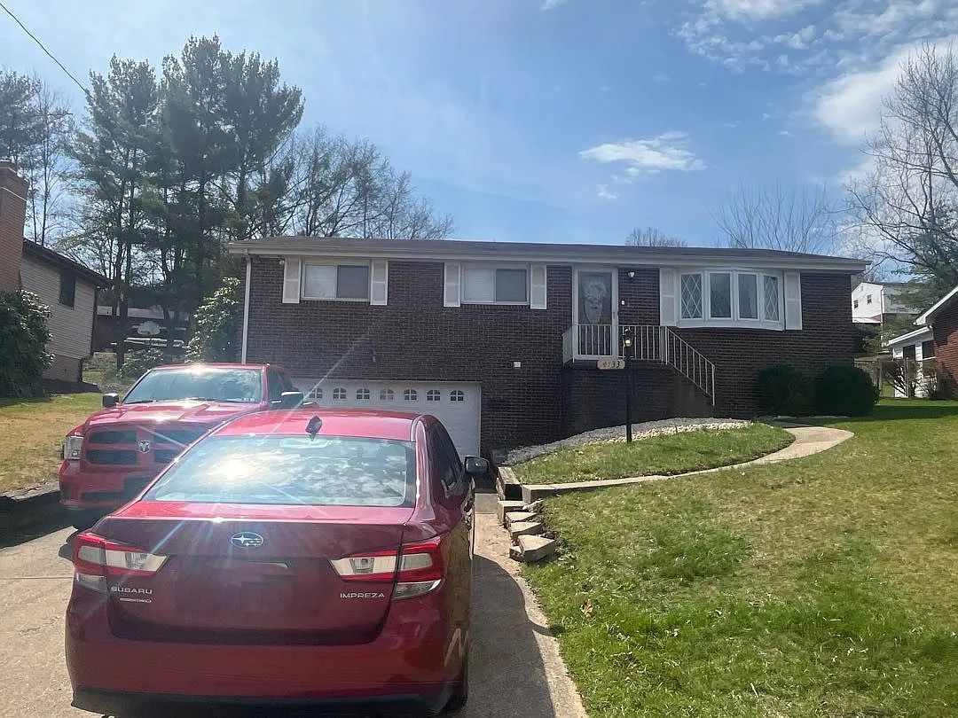 4133 Cambridge Dr photo 1