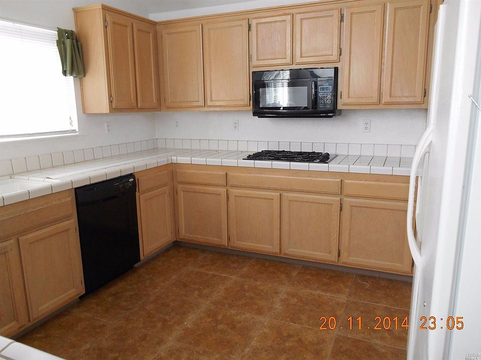 2nd image of 333 Mayfield Cir