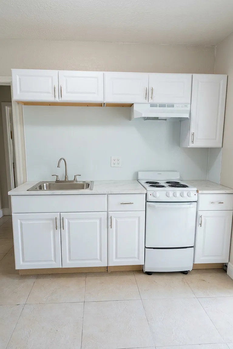 1 bed, $1,200 — Photo 3