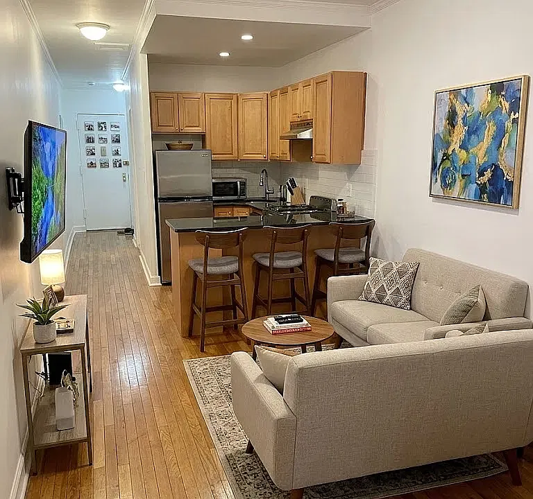 45 W 55th St #4H