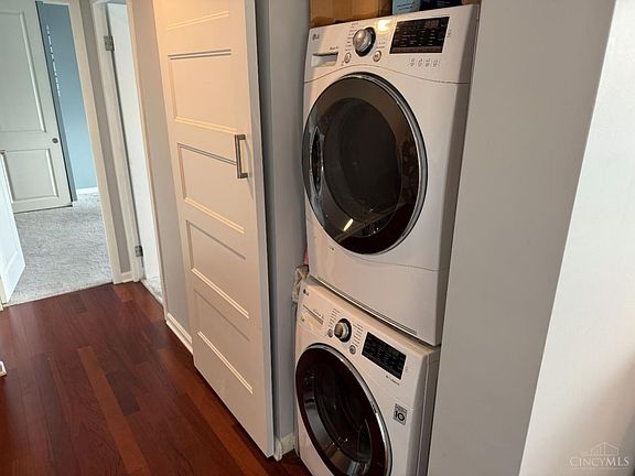 5th image of 810 Matson Pl Unit 807