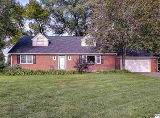 2106 S 90th St, Omaha, NE 68124