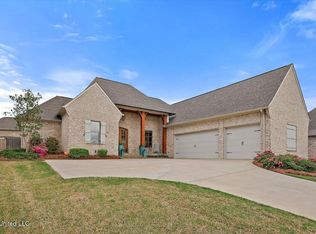 119 Camden Lake Dr, Madison, MS 39110