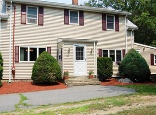 121 Essex St, Middleton, MA 01949
