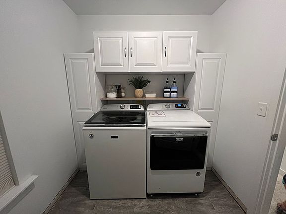 2nd image of 5202 Center View Dr