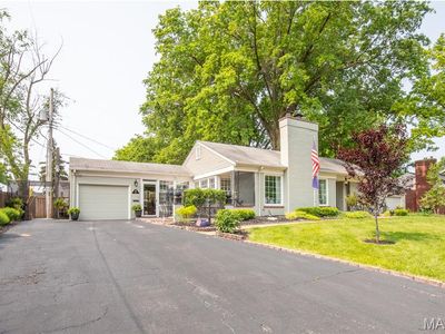 522 Dougherty Ferry Rd, Saint Louis, MO, 63122