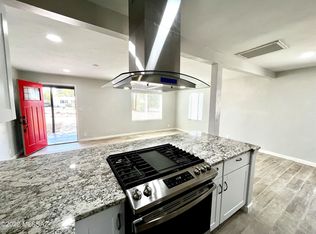 2716 N Nordic Ln, Tucson, AZ 85716