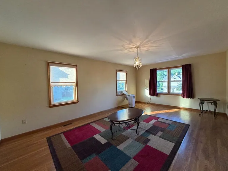 50 Lincoln Ave #1-A — Photo 3