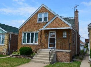 6836 S Tripp Ave, Chicago, IL 60629