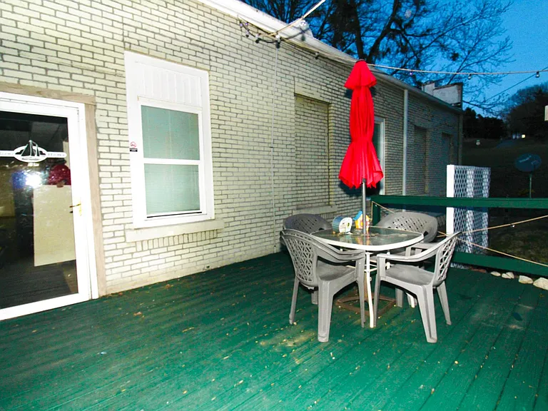 72 Lakeview Dr #6 — Photo 15