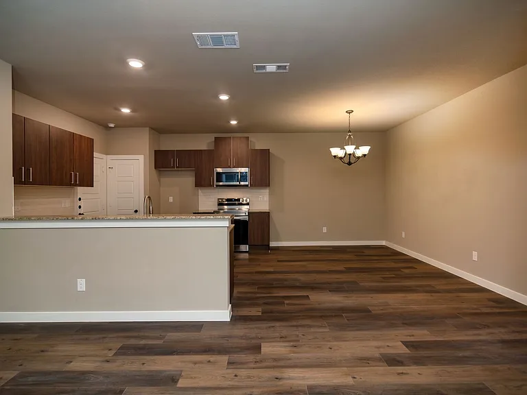 621 Fallow Dr — Photo 7