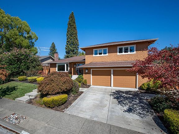 2nd image of 2206 Oak Hill Drive
