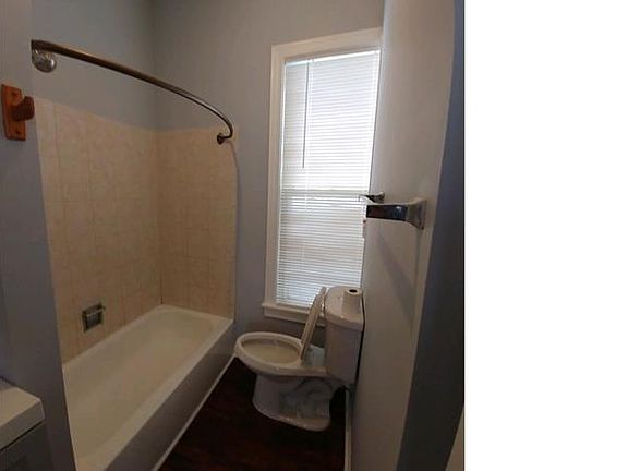 5th image of 8011 S Vincennes Ave #1