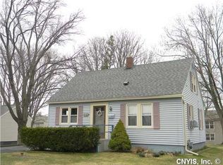 132 Grove St, North Syracuse, NY 13212