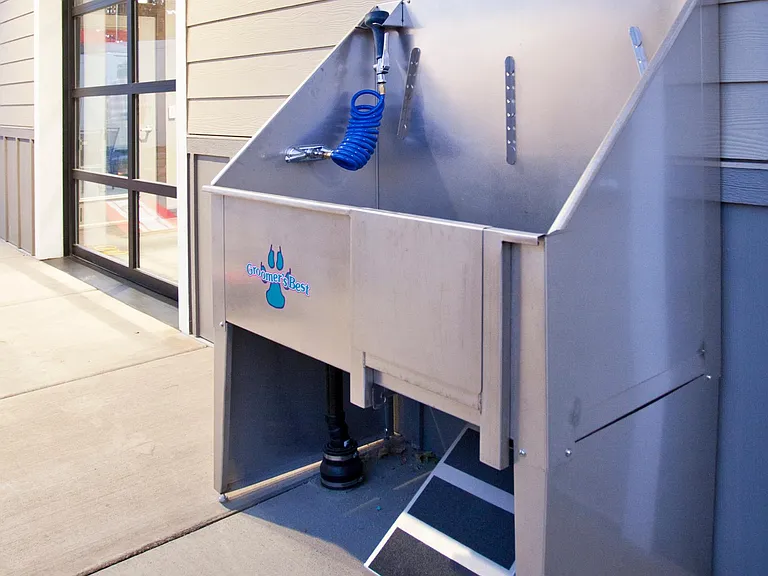 Pet Washing Station