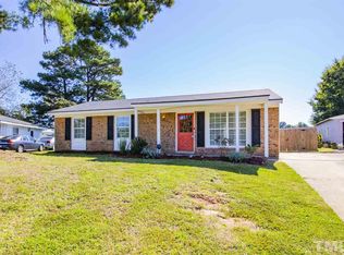 1408 Oakhill Ct, Raleigh, NC 27610