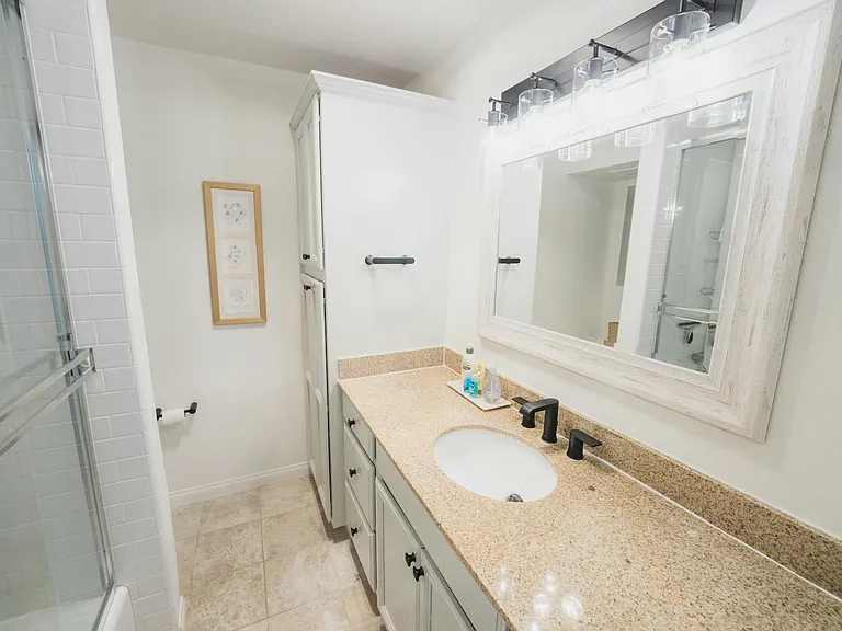 1031 Miramonte Dr #2 — Photo 16