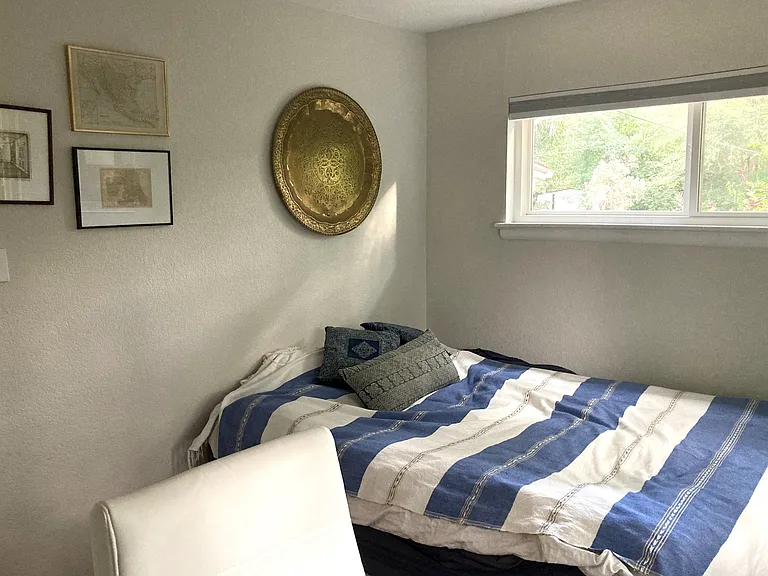 4586 E Dartmouth Ave — Photo 12