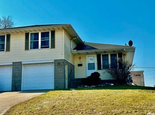 102 S Creamery St, Eureka, IL