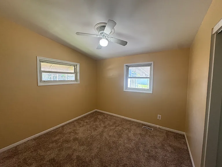 5314 Streefkerk Dr — Photo 10