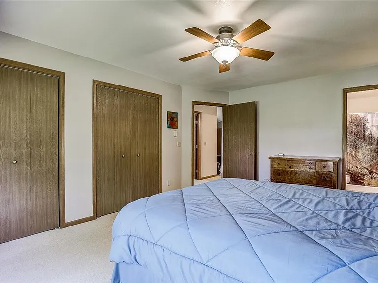 390 Auburn Meadows Ct #A — Photo 4