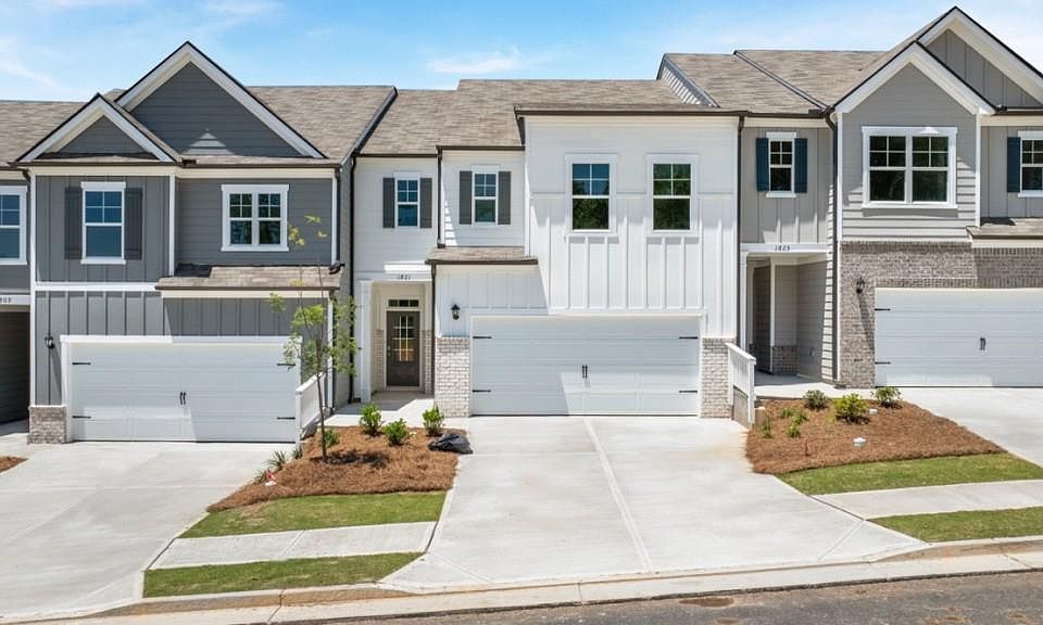 1st image of 1821 Meadow Green Cir