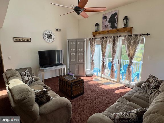 3rd image of 1306 Squirrel Rd
