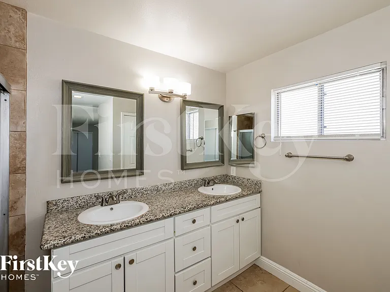 4317 Newcastle Rd — Photo 11