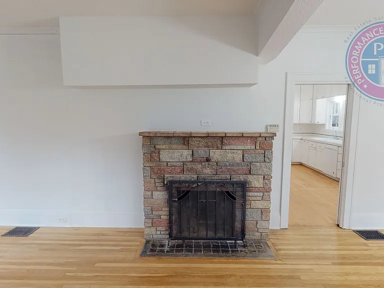 43 Ladd St — Photo 3