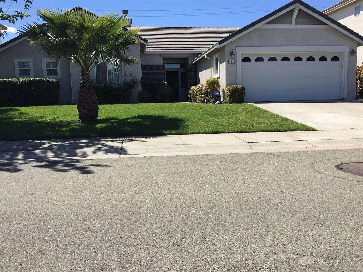 4572 Windsong St photo 1