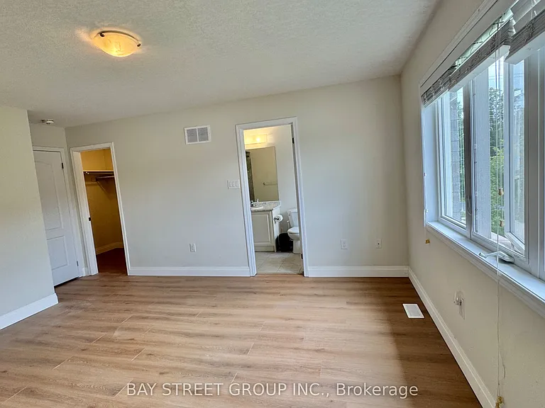 7735 Shadbush Ln — Photo 14