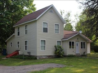 123 W Walnut St, Stanton, MI 48888