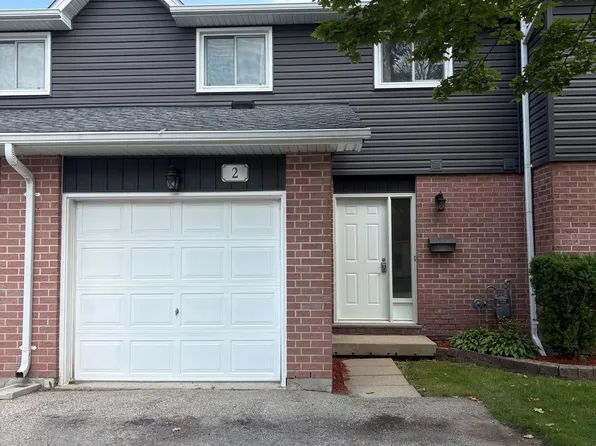 131 Bonaventure Dr #2, London, ON N5V 4H8