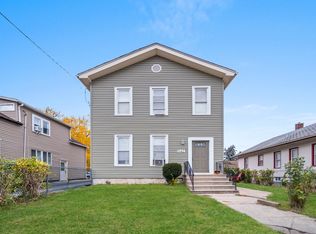 1142 E New York St, Aurora, IL 60505