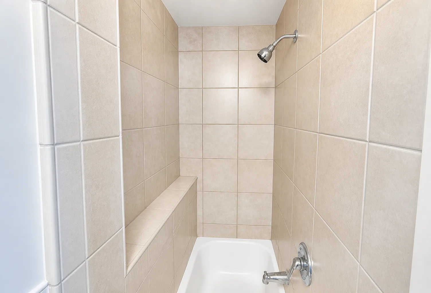 2 bed, $1,795 — Photo 2