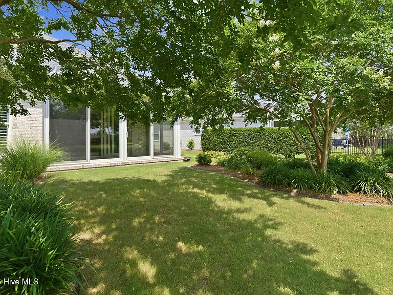 1226 Nightingale Ct — Photo 44