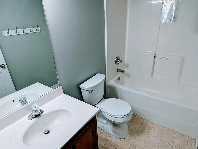506 Johnstown Dr — Photo 13