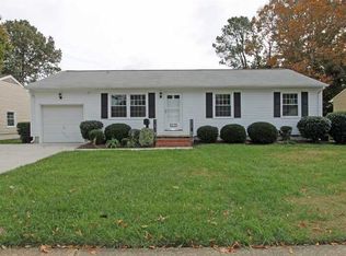 817 Burton St, Hampton, VA 23666