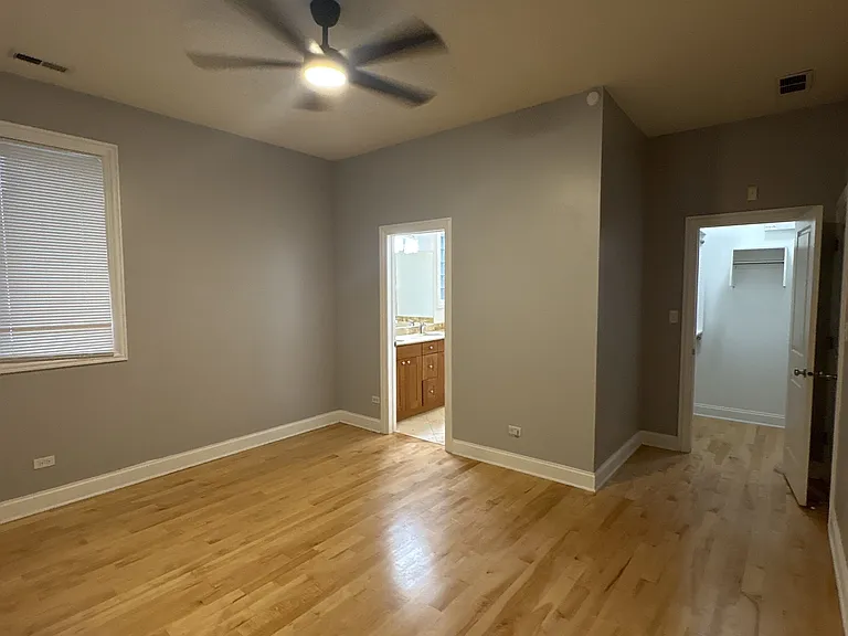 4218 S King Dr #DRIVE2N — Photo 9