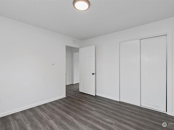 5th image of 3571 E Portland Ave #A