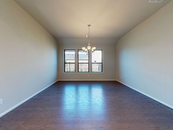 Del Bello Lakes - Dominion Interior Image 4